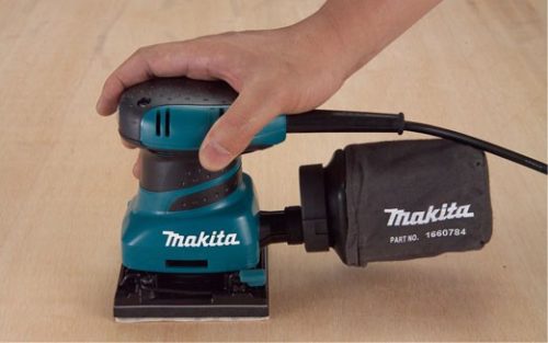 Makita BO4555