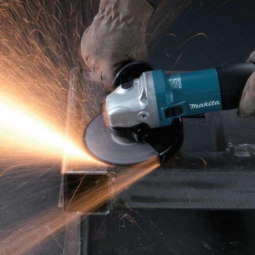 Makita 9557HNG